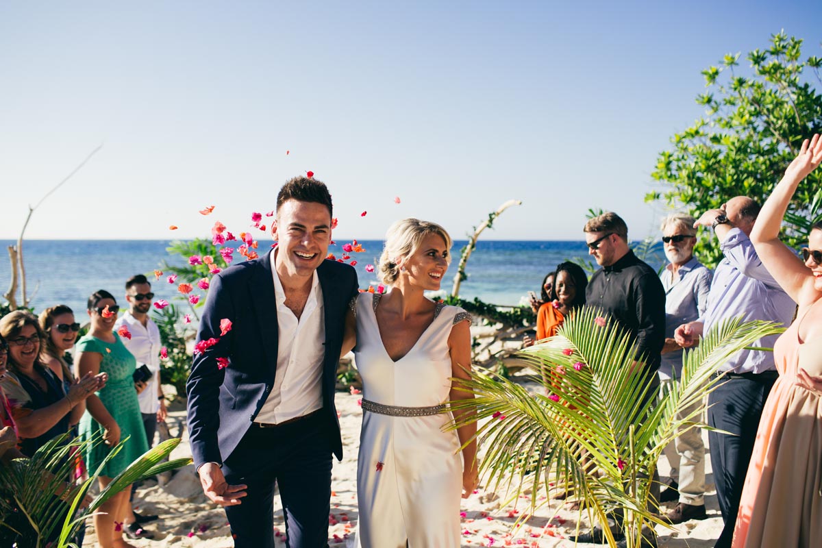 Mike and vanessa christian wedding at vomo island fiji