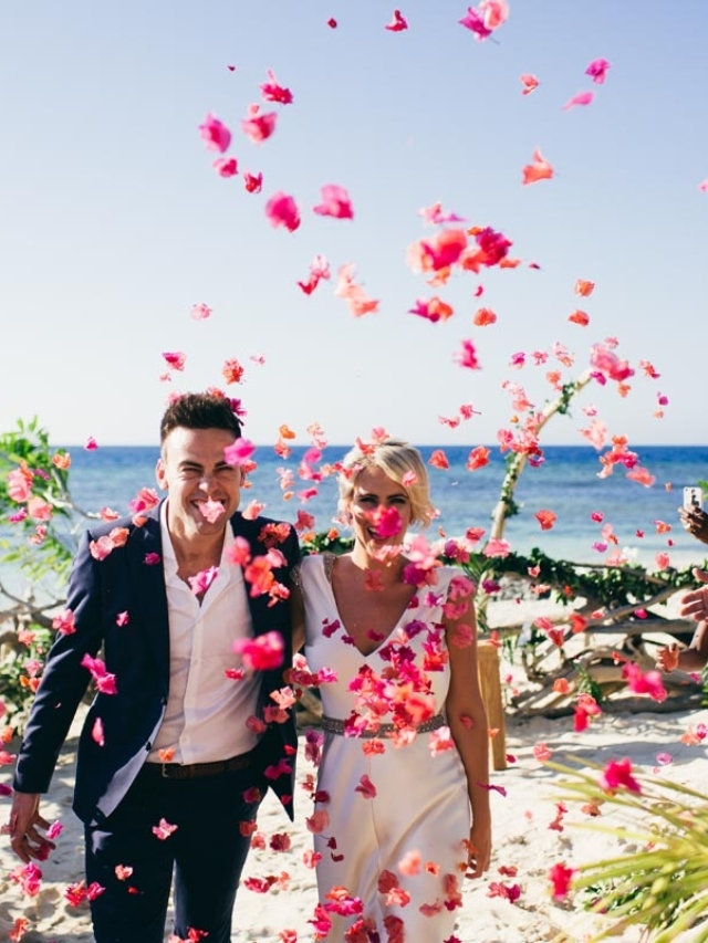 Fiji Weddings – Mike and Vanessa @ VOMO – Beach Wedding Inspiration